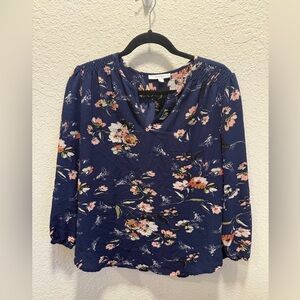 fun 2 fun Navy Floral V-Neck Peasant Blouse